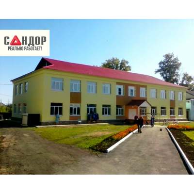 Школа - штукатурный фасад, п. Шаранга, Нижегородская область